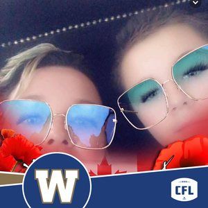 Meet your Posher, Dana